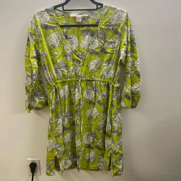 Green and White Printed V-Neck Sheer dress M - Picture 1 of 7